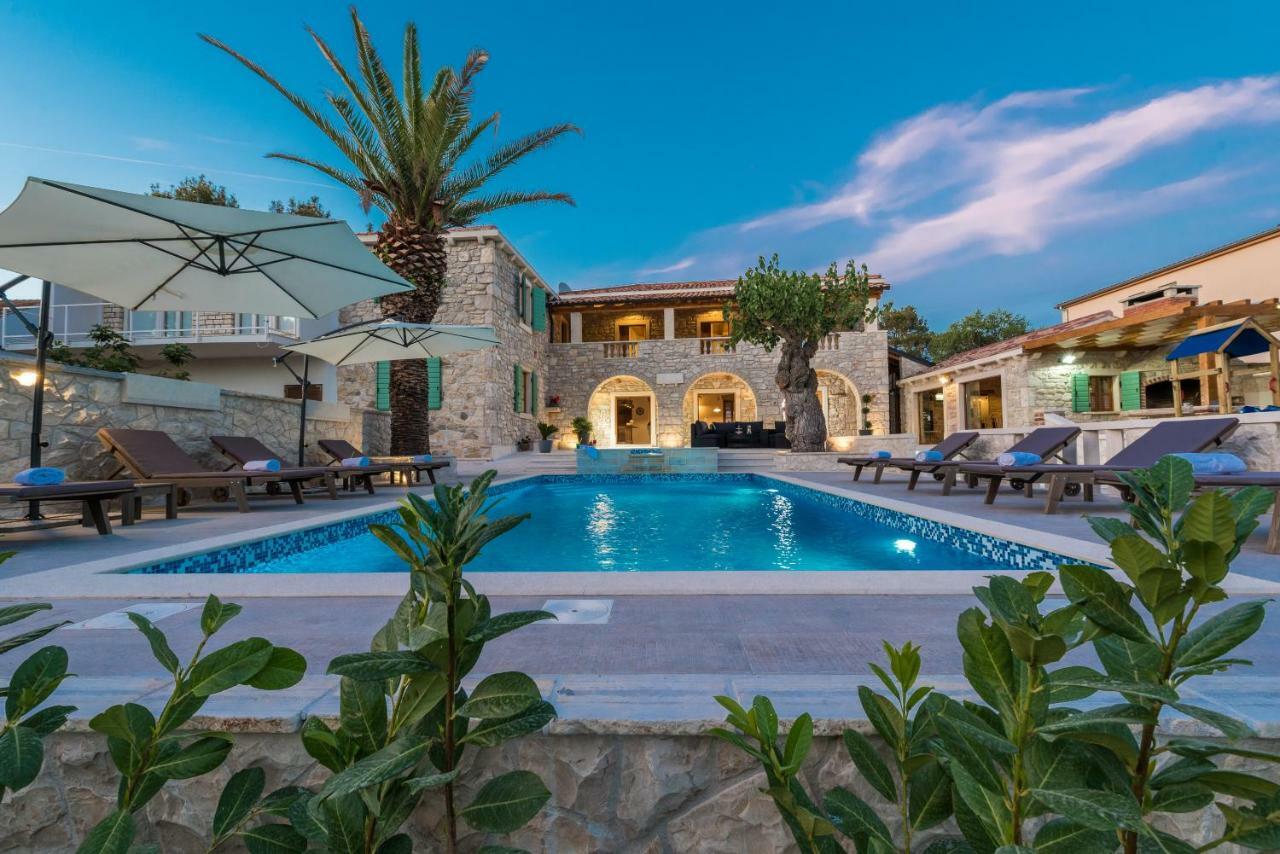Villa Dumina Sukošan المظهر الخارجي الصورة