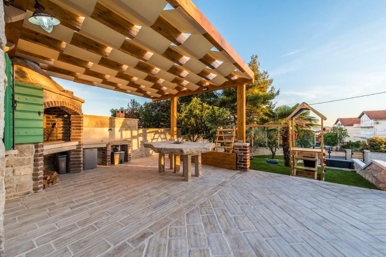 Villa Dumina Sukošan المظهر الخارجي الصورة