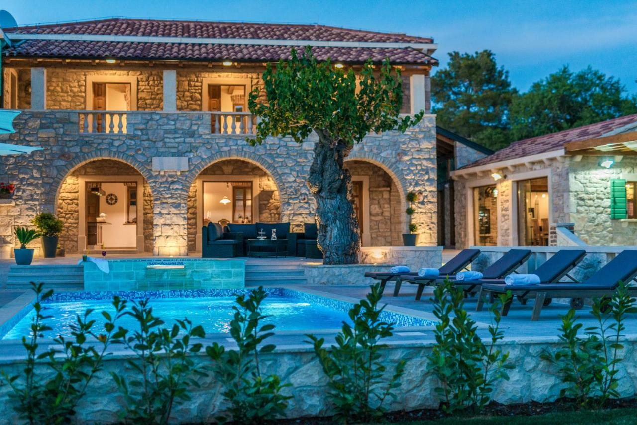 Villa Dumina Sukošan المظهر الخارجي الصورة