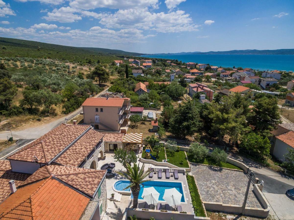 Villa Dumina Sukošan المظهر الخارجي الصورة